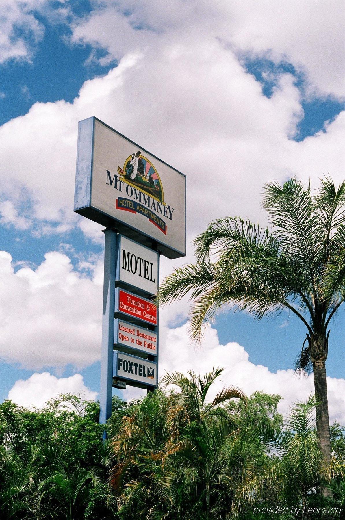 Mt Ommaney Hotel Apartments Brisbane Extérieur photo