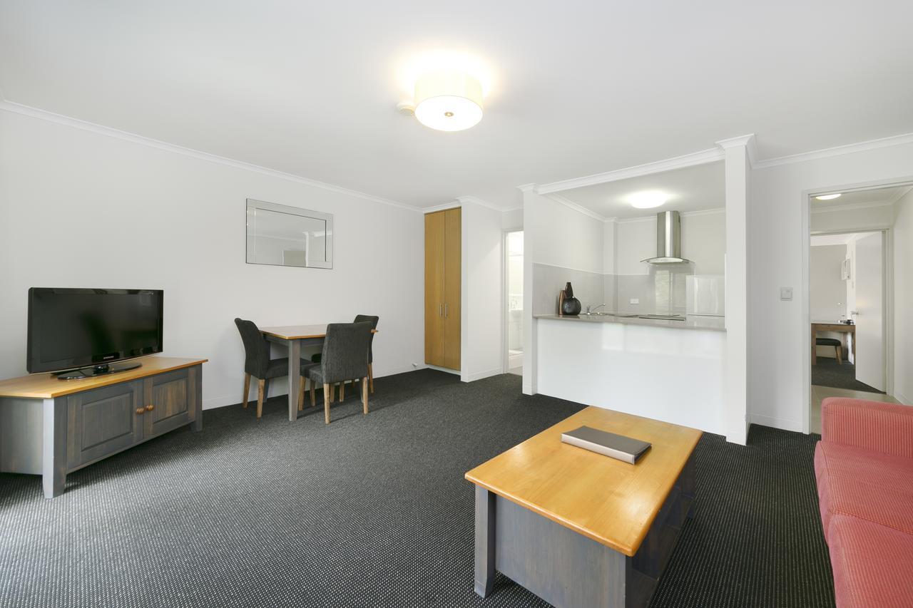 Mt Ommaney Hotel Apartments Brisbane Extérieur photo
